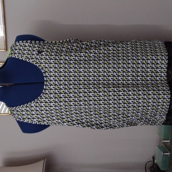 NWOT PLUS Neon RACER BACK & PATTERN Workout Tank by Y*A*S YAS!! - Picture 2 of 9